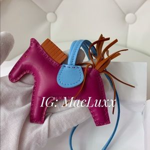Hermes Rodeo PM Rose Pourpre/Cornaline/Celeste